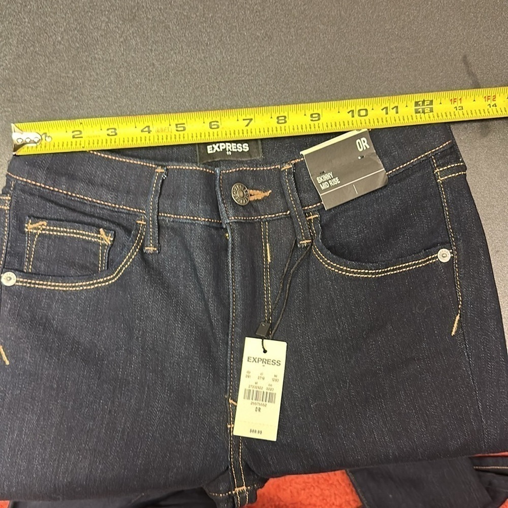 488.  NWT express skinny mid rise dark blue size 0 regular - Picture 7 of 8